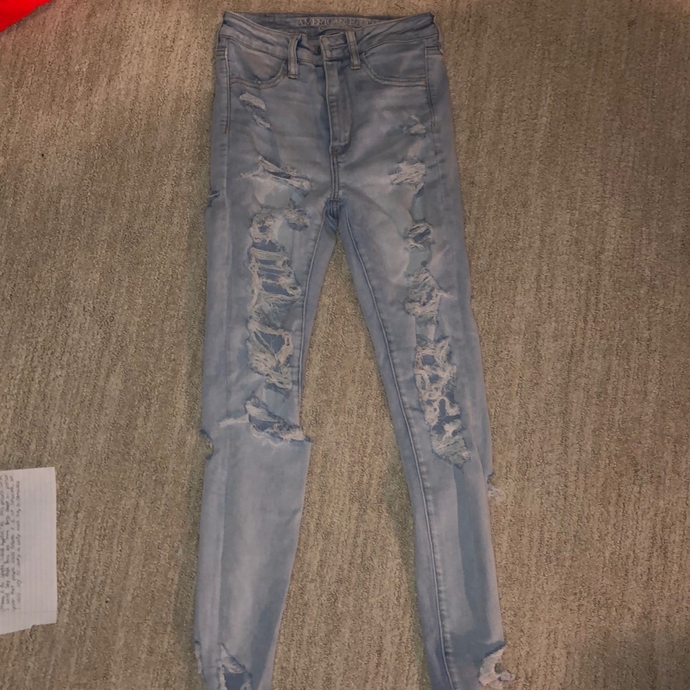 Tight ripped jeans